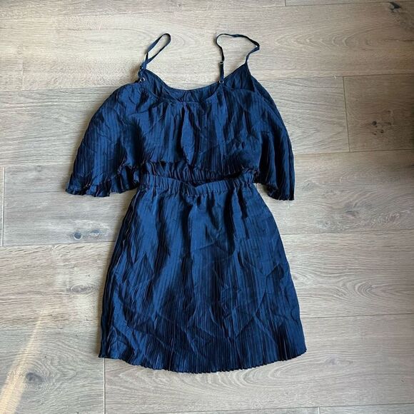 superdown tawnie cami dress in navy blue size S - Picture 3 of 5